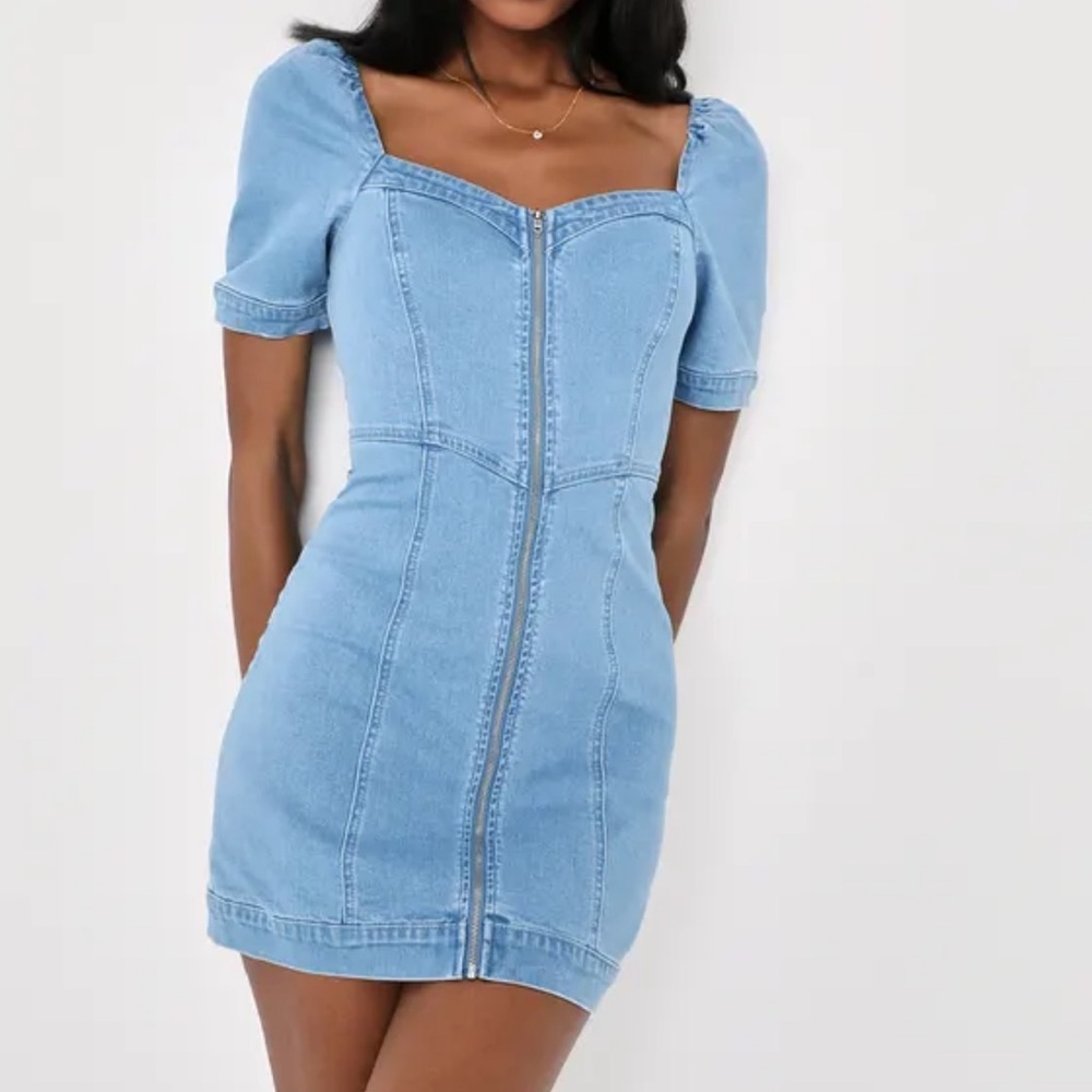 Lulus sweetheart Blue Denim Mini Dress size L